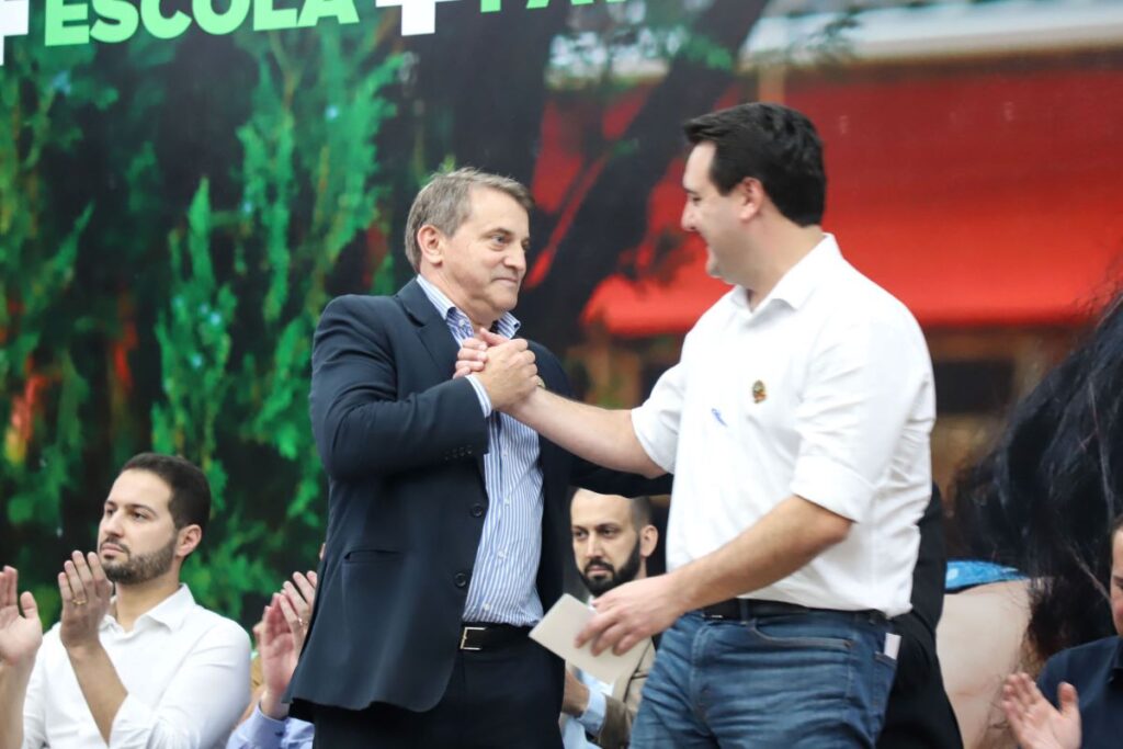 Prefeito Beto Lunitti diz atender todos, mas, só atende sua base