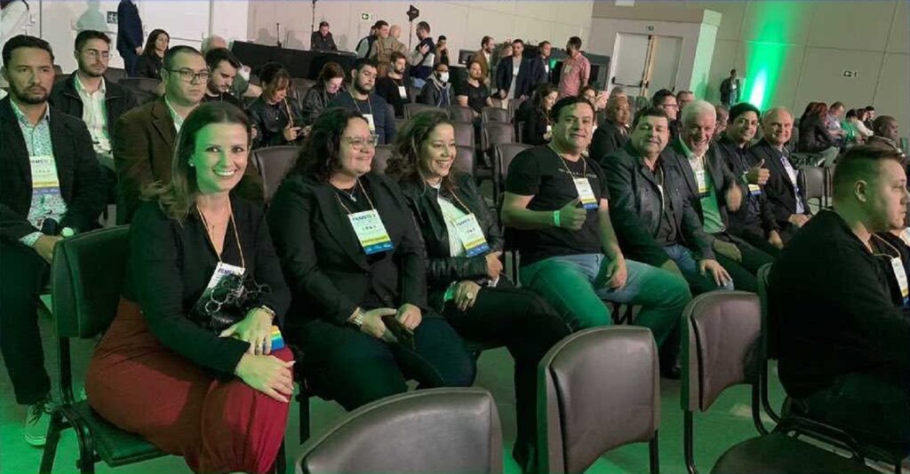 Prefeitos da Amop participam do Films 2022 em Foz do Iguaçu