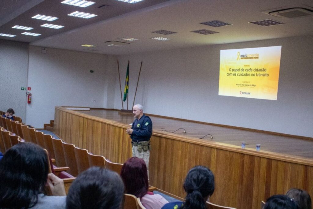 Campanha Maio Amarelo é destaque no Biopark
