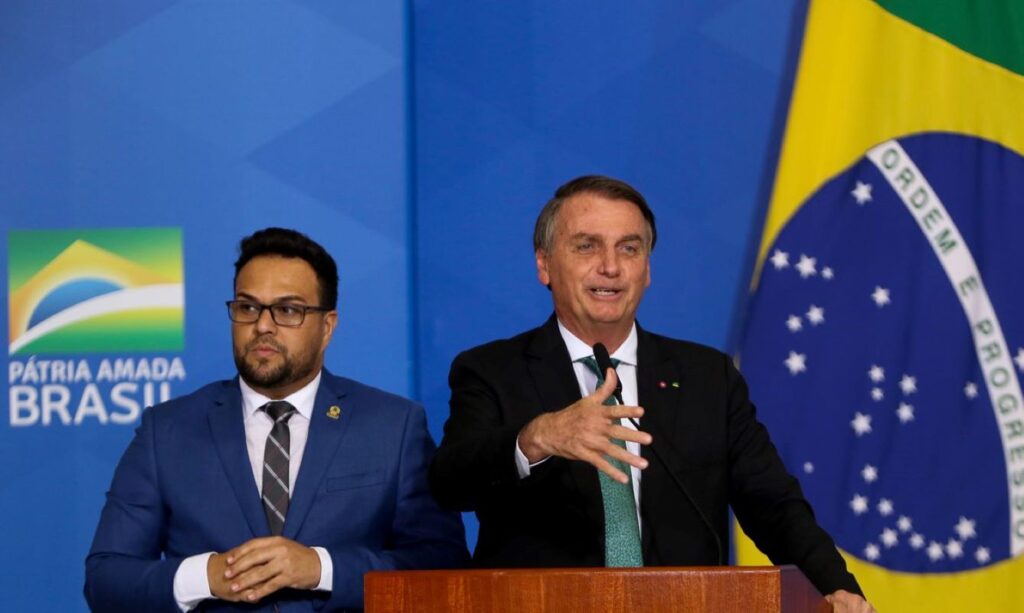 Governo prevê implantação de 216 escolas cívico-militares até 2022