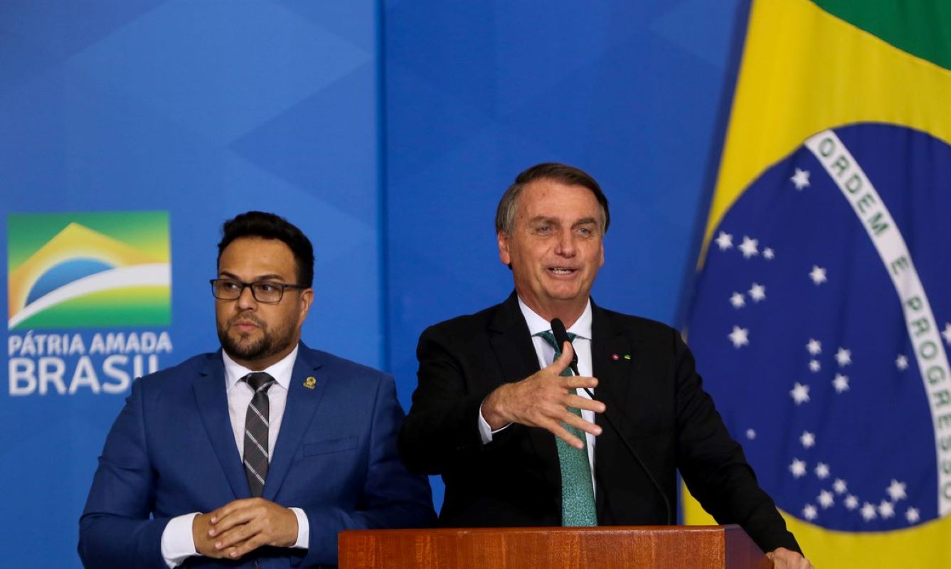 Governo prevê implantação de 216 escolas cívico-militares até 2022