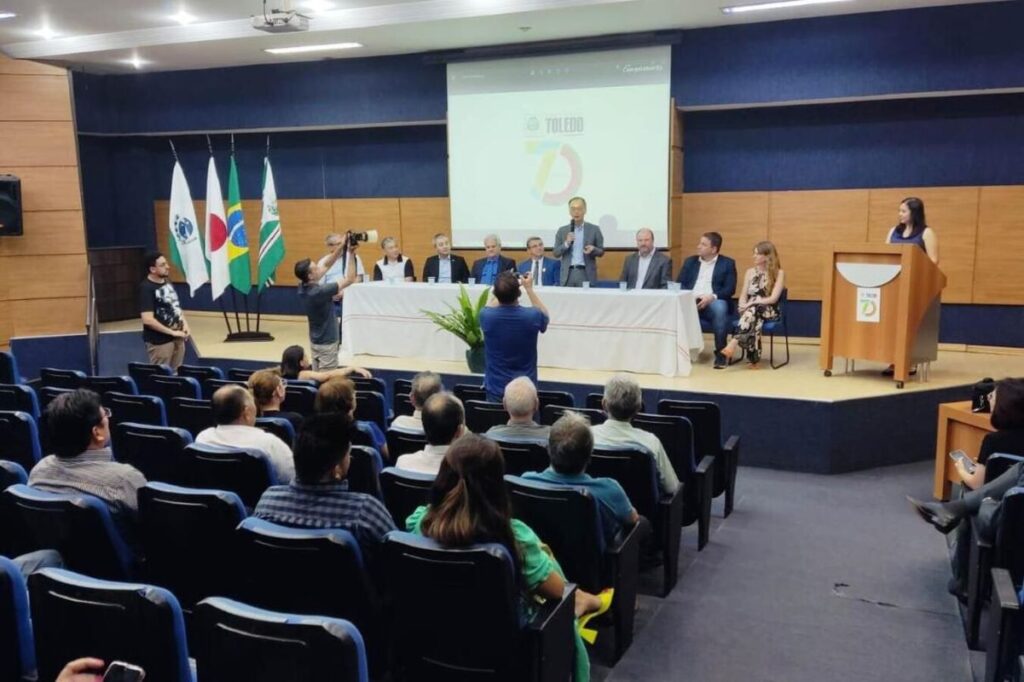 Prefeito Beto Lunitti e demais autoridades recepcionam cônsul japonês