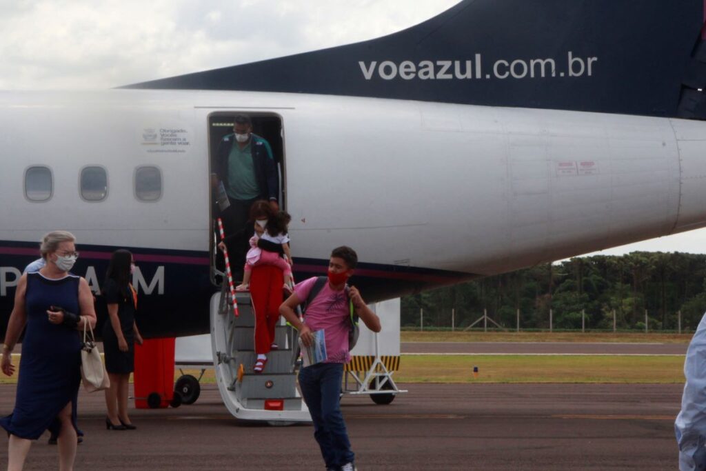 Aviões lotados consolidam retorno dos voos diários da Azul em Toledo a partir de março