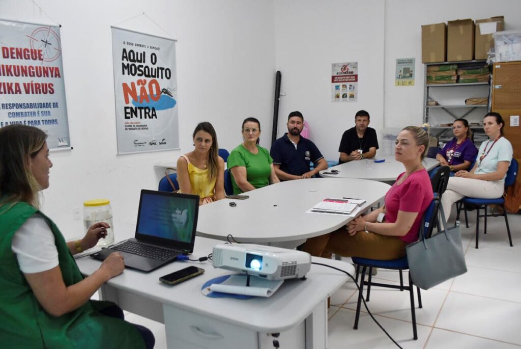 Balanço de ações contra a dengue é apresentado em reunião de comitê