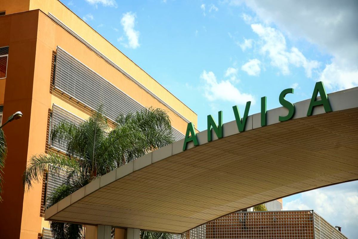 Ministro discute estratégias para barrar entrada de variantes no Brasil com Anvisa e autoridades de saúde de SP