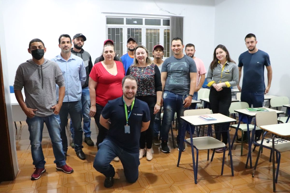 Segunda turma do curso de instalação de geradores de energia solar é iniciado em Assis