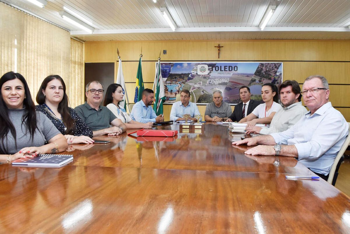 Reunião com MP trata de situações fundiárias irregulares em Toledo