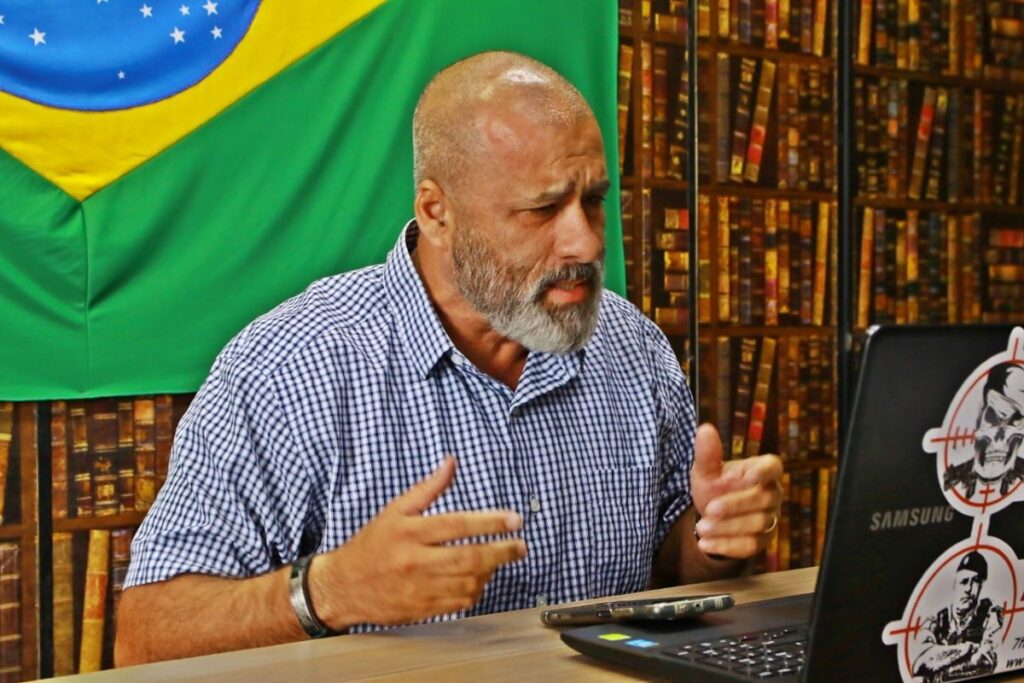 Soldado Fruet questiona: onde está o compliance do Governo do Paraná?