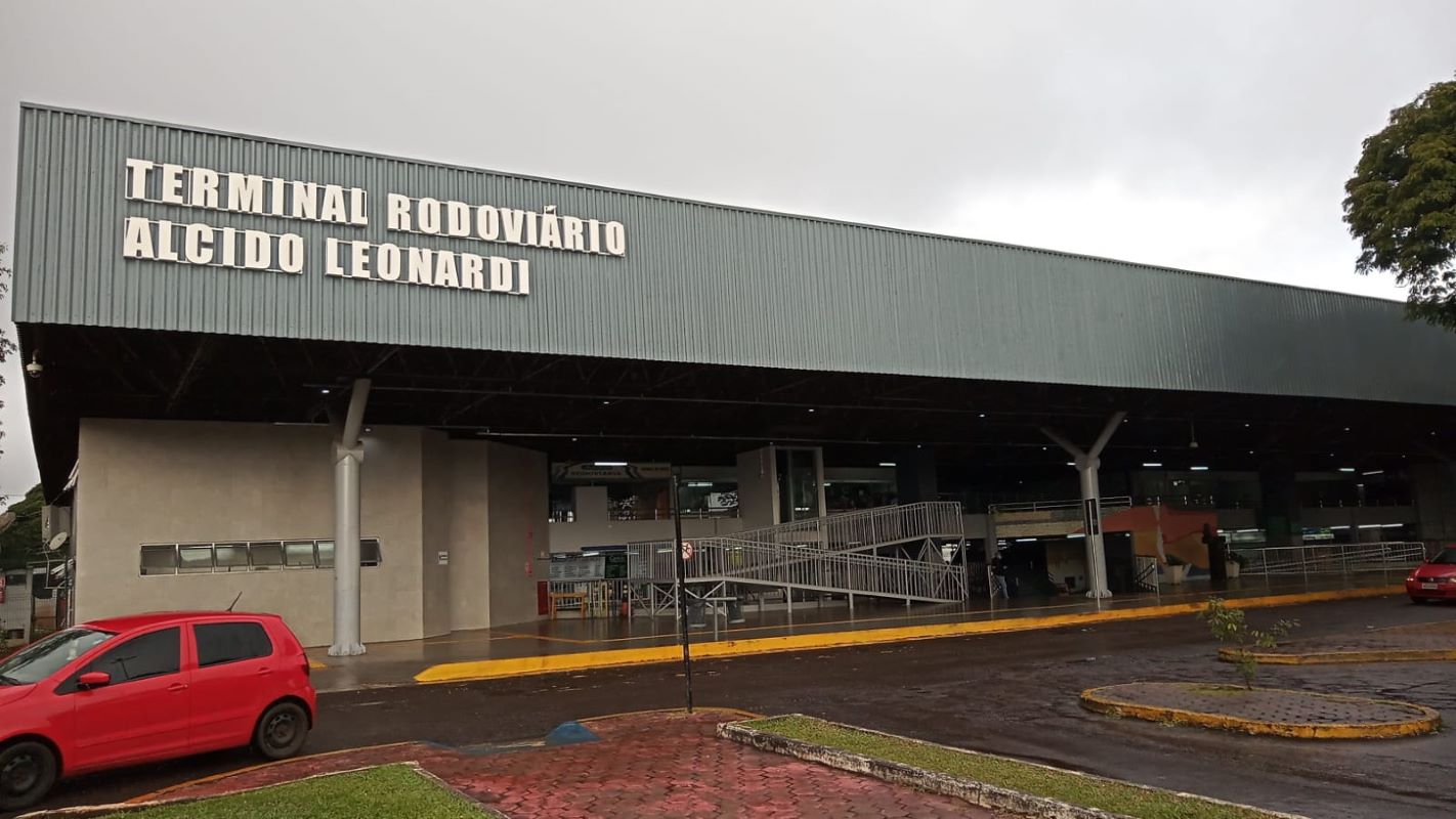 Ações pontuais da gestão, Guarda Municipal, PM e PC devolvem ordem, sossego e segurança ao Terminal Rodoviário de Toledo