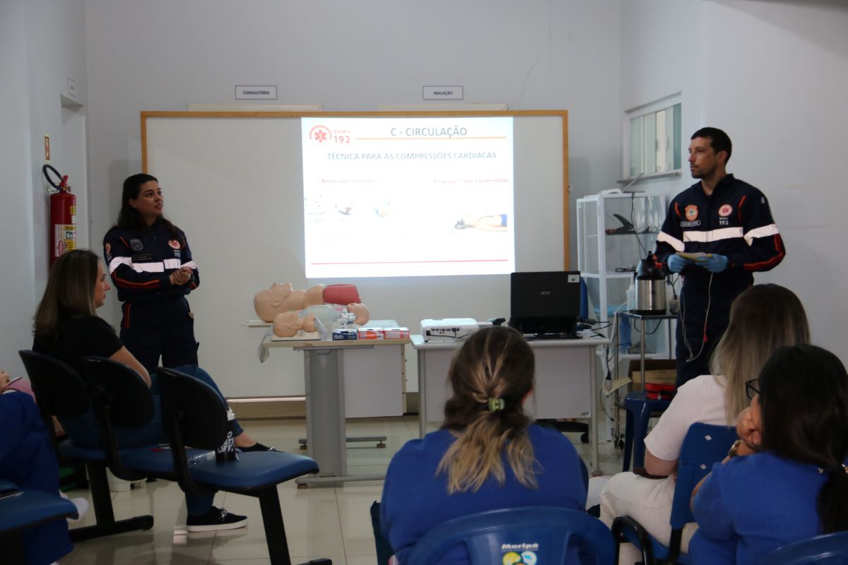 Equipe do Pronto Atendimento de Maripá recebe treinamento e atualização de protocolos