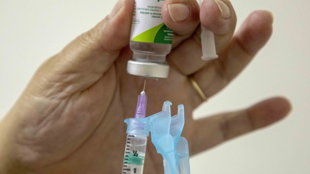 Após ‘Dia D’, Secretaria de Saúde segue com vacina da Influenza nas UBS’s