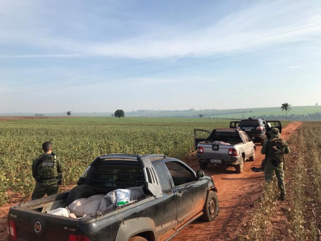 Após perseguição em Tupãssi, policiais apreendem agrotóxicos contrabandeados
