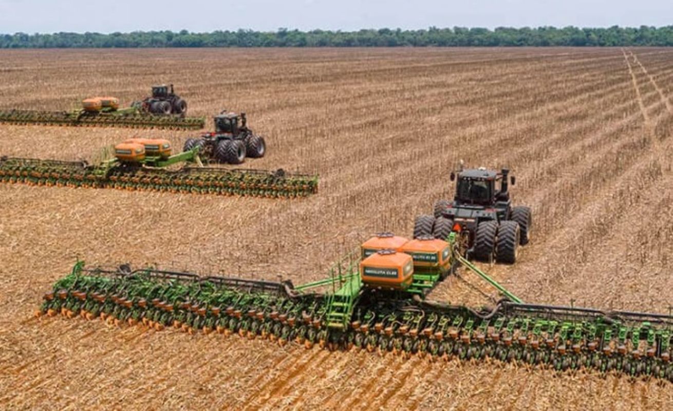 Plantio de Soja 2026/27 Começa Sob Condições Climáticas Adversas no Paraná e Centro-Oeste